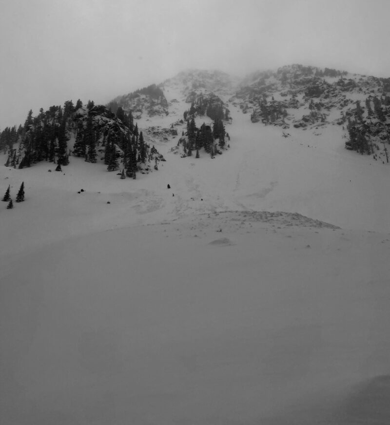 Large Size 2 natural avalanche on a NNE aspect on the backside of Kachina Peak.  This most likely ran sometime in the early morning hours on Thursday.  This path also ran during the January 1st avalanche cycle.  You can see a large crown about halfway down the chute and most likely ran on an old faceted layer. 